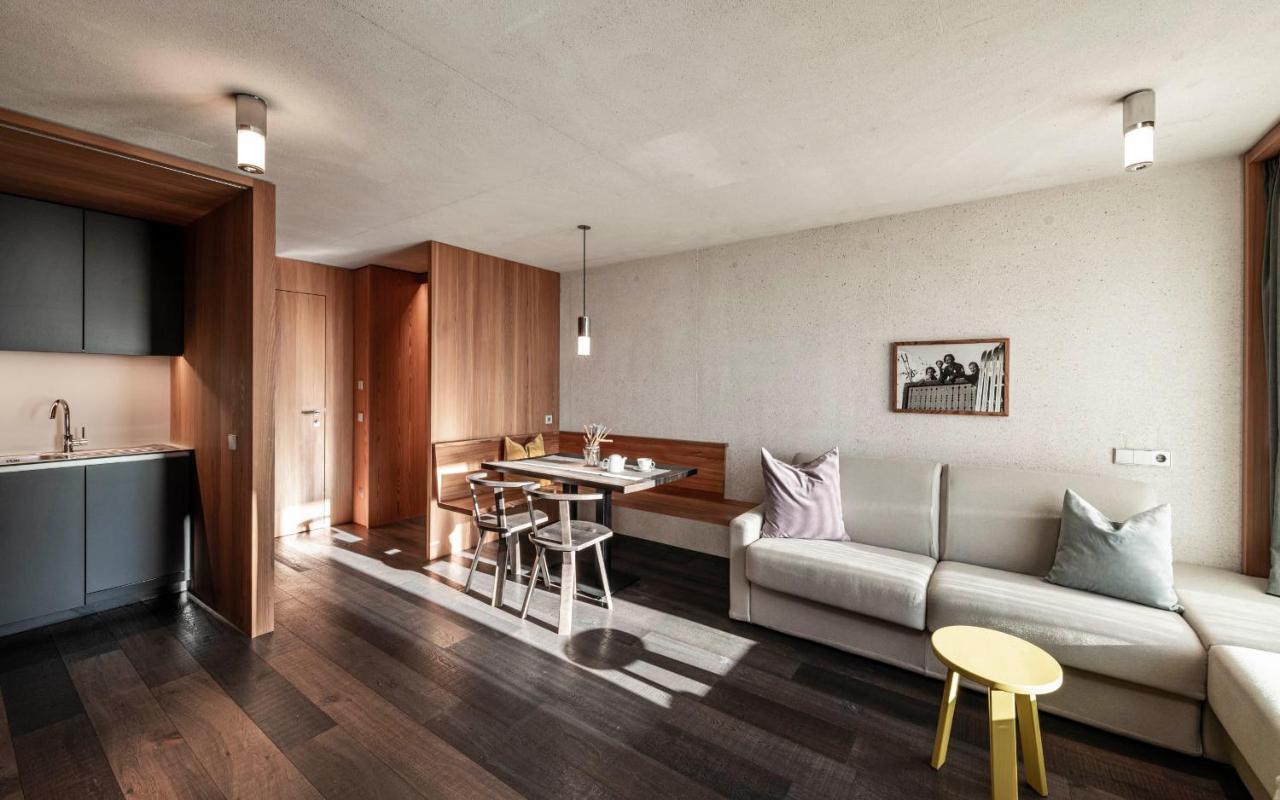 La Paula Apartments & Suites Сьюзі Екстер'єр фото